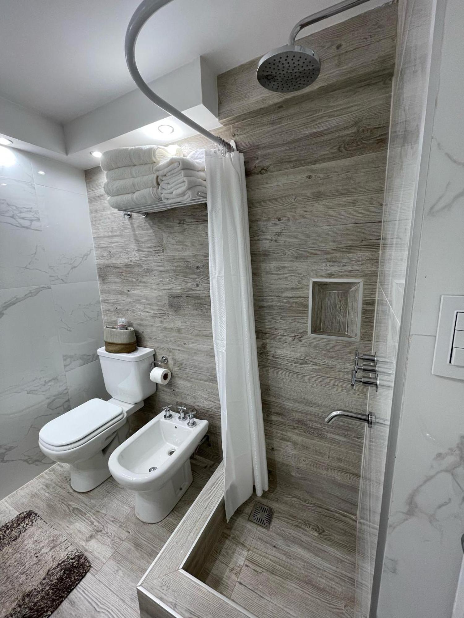 Departamento Centrico Con Cochera - Cordoba Argentina- Kültér fotó